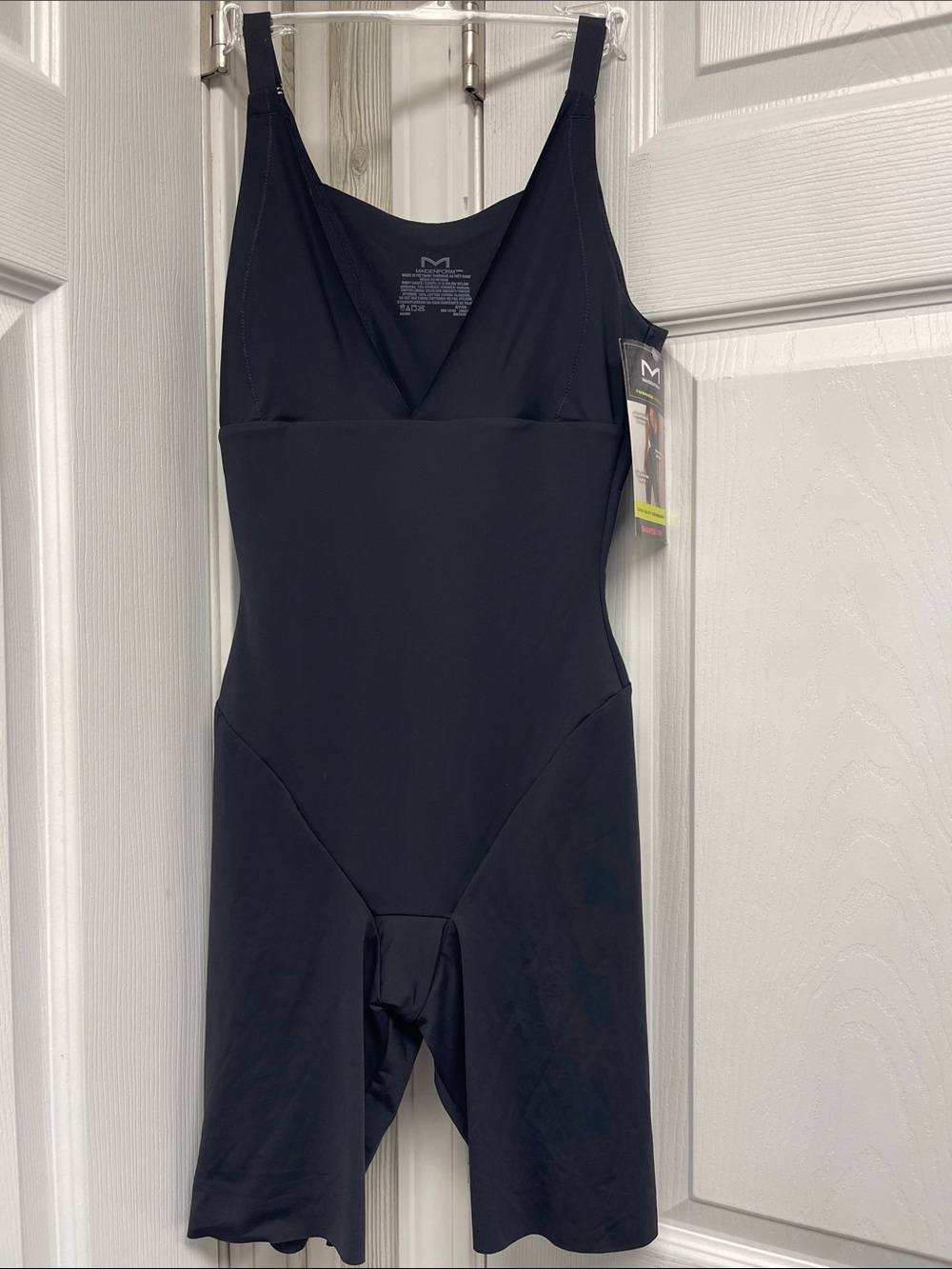 Maidenform Open Bust Black Bodyshaper NWT Small